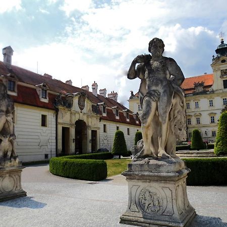 Hotel Hubertus Valtice Exteriér fotografie