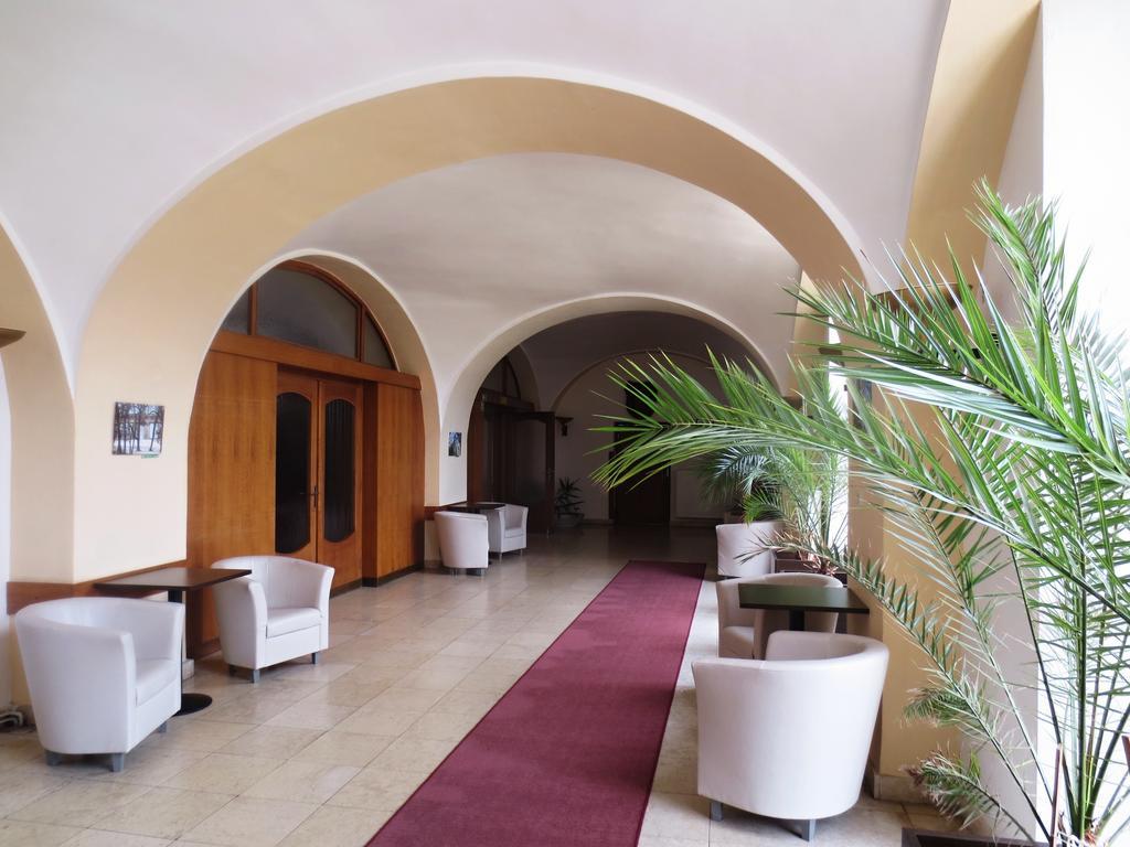 Hotel Hubertus Valtice Exteriér fotografie